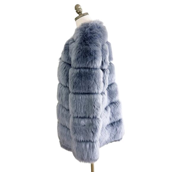Pretty Little Thing Gray Faux Fur Bubble Coat Women's Size 6 EUC Open Front - Picture 3 of 6